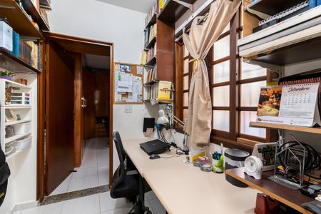 Casa à venda com 142m², 4 quartos e 3 vagasEscritório