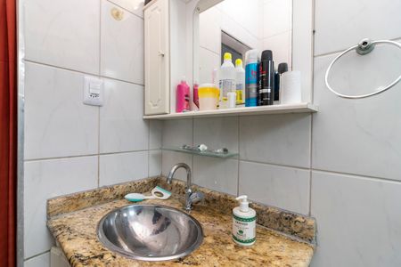 Casa à venda com 142m², 4 quartos e 3 vagasBanheiro da Suíte 2