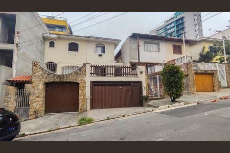Casa à venda com 142m², 4 quartos e 3 vagasFachada