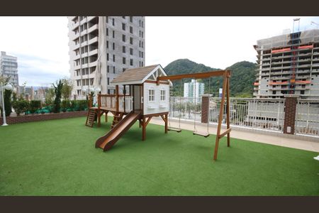 Apartamento para alugar com 66m², 2 quartos e 2 vagasÁrea comum - Playground