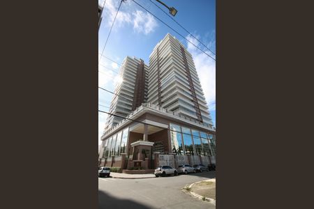 Apartamento para alugar com 66m², 2 quartos e 2 vagasFachada