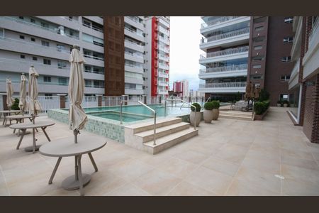 Apartamento para alugar com 66m², 2 quartos e 2 vagasÁrea comum - Piscina