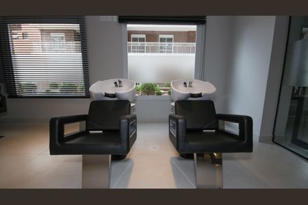 Apartamento para alugar com 66m², 2 quartos e 2 vagasÁrea Comum - Salão de Cabeleireiro