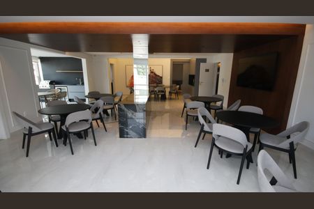 Apartamento para alugar com 66m², 2 quartos e 2 vagasÁrea comum - Salão de festas