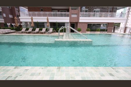Apartamento para alugar com 66m², 2 quartos e 2 vagasÁrea comum - Piscina