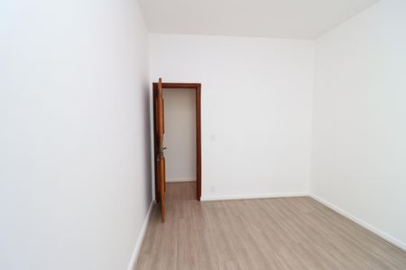 Quarto 2 de casa à venda com 5 quartos, 300m² em Portuguesa, Rio de Janeiro