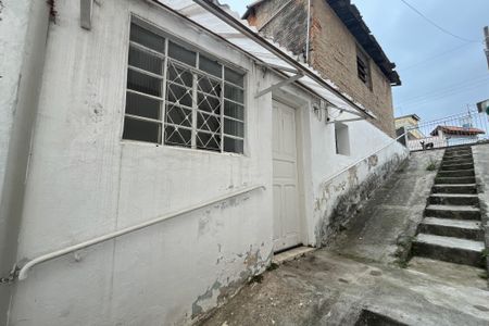 Casa para alugar com 30m², 1 quarto e sem vaga Casa para alugar com 30m², 1 quarto e sem vagaFachada