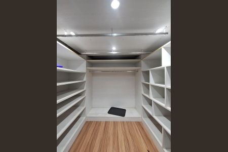 Casa à venda com 300m², 3 quartos e 2 vagasQuarto 2