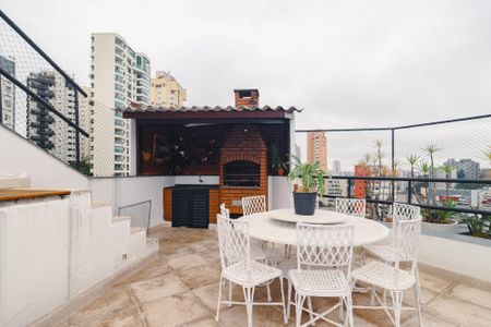 Apartamento à venda com 280m², 3 quartos e 3 vagas Apartamento à venda com 280m², 3 quartos e 3 vagasCobertura