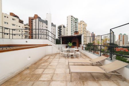 Apartamento à venda com 280m², 3 quartos e 3 vagas Apartamento à venda com 280m², 3 quartos e 3 vagasCobertura