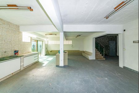 Casa à venda com 230m², 3 quartos e 5 vagas Casa à venda com 230m², 3 quartos e 5 vagasÁrea Gourmet