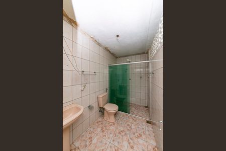 Casa à venda com 230m², 3 quartos e 5 vagas Casa à venda com 230m², 3 quartos e 5 vagasBanheiro de Serviço