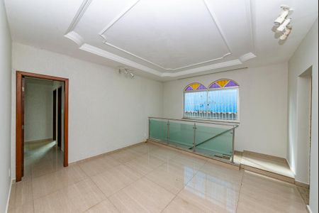 Casa à venda com 230m², 3 quartos e 5 vagas Casa à venda com 230m², 3 quartos e 5 vagasSala 3