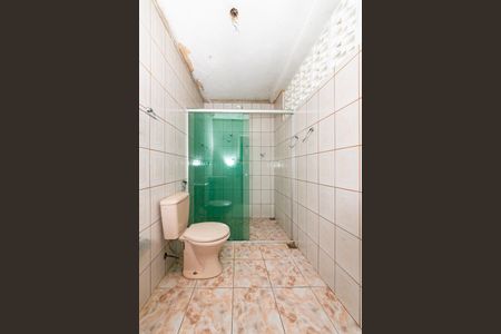 Casa à venda com 230m², 3 quartos e 5 vagas Casa à venda com 230m², 3 quartos e 5 vagasBanheiro de Serviço