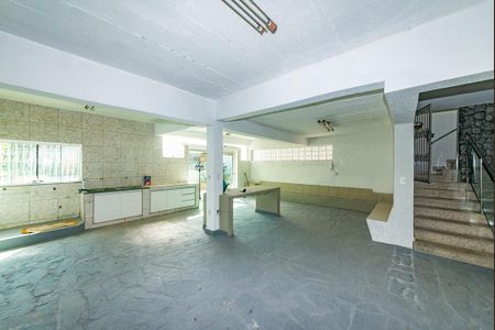 Casa à venda com 230m², 3 quartos e 5 vagas Casa à venda com 230m², 3 quartos e 5 vagasÁrea Gourmet