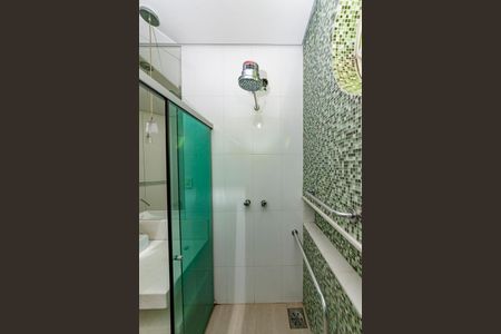 Casa à venda com 230m², 3 quartos e 5 vagas Casa à venda com 230m², 3 quartos e 5 vagasBanheiro Social