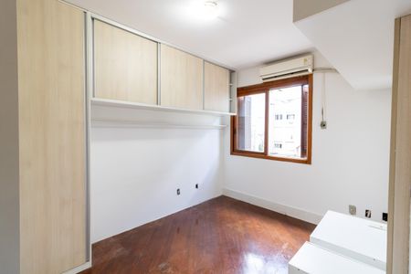 Apartamento à venda com 71m², 2 quartos e 2 vagasQuarto 2
