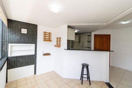 Apartamento à venda com 71m², 2 quartos e 2 vagasSala