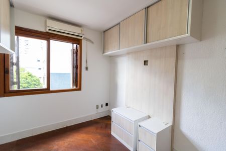 Apartamento à venda com 71m², 2 quartos e 2 vagasQuarto 2