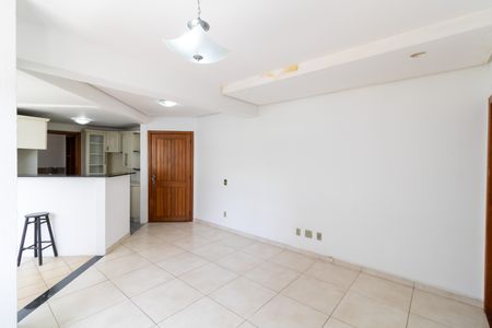 Apartamento à venda com 71m², 2 quartos e 2 vagasSala