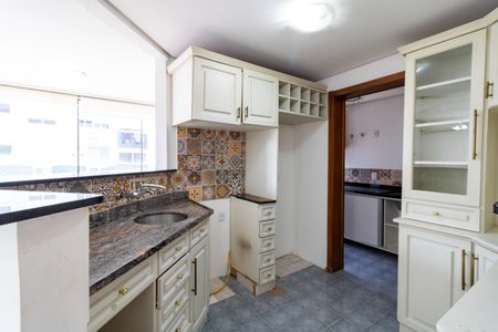 Cozinha de apartamento à venda com 2 quartos, 71m² em Menino Deus, Porto Alegre