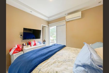 Casa de condomínio à venda com 135m², 3 quartos e 2 vagasSuíte