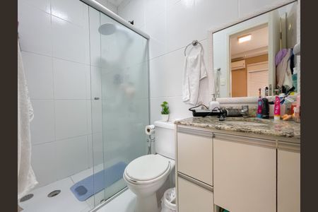 Casa de condomínio à venda com 135m², 3 quartos e 2 vagasBanheiro da Suíte