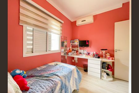 Casa de condomínio à venda com 135m², 3 quartos e 2 vagasQuarto 3