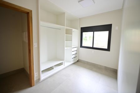 Casa de condomínio para alugar com 153m², 3 quartos e 2 vagasSuíte 3