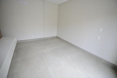 Casa de condomínio para alugar com 153m², 3 quartos e 2 vagasSuíte 