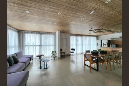 Apartamento para alugar com 32m², 1 quarto e sem vagaÁrea comum - Salão de festas