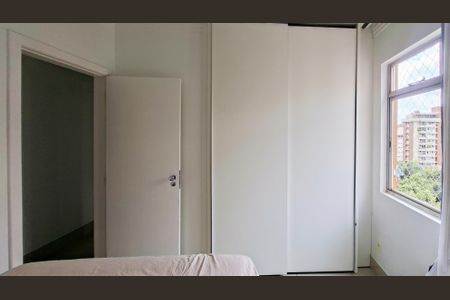 Quarto  de apartamento para alugar com 2 quartos, 76m² em Savassi, Belo Horizonte