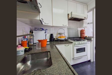 Apartamento para alugar com 76m², 2 quartos e 1 vagaCozinha e Área de Serviço