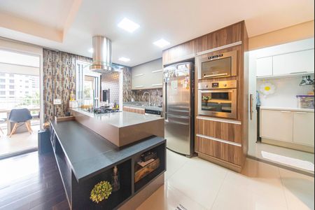 Apartamento à venda com 124m², 3 quartos e 2 vagasCozinha