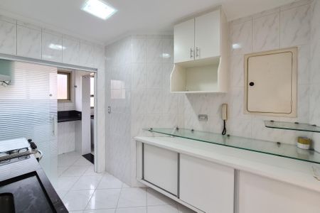 Apartamento à venda com 71m², 3 quartos e 2 vagas Apartamento à venda com 71m², 3 quartos e 2 vagasCozinha