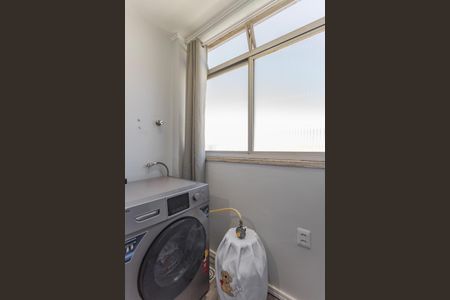 Apartamento à venda com 48m², 1 quarto e sem vaga Apartamento à venda com 48m², 1 quarto e sem vagaÁrea de Serviço