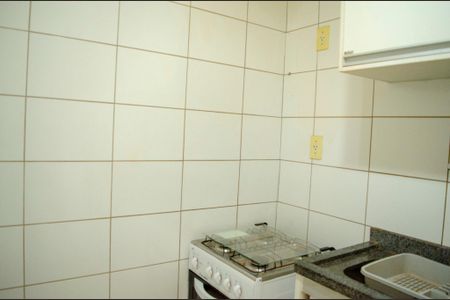 Cozinha de kitnet/studio para alugar com 1 quarto, 38m² em Setor Leste Universitário, Goiânia