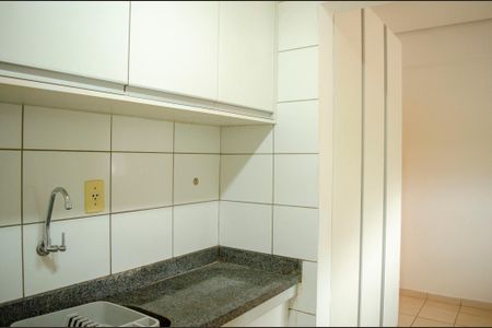 Cozinha de kitnet/studio para alugar com 1 quarto, 38m² em Setor Leste Universitário, Goiânia