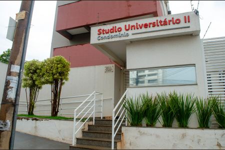 Fachada de kitnet/studio para alugar com 1 quarto, 38m² em Setor Leste Universitário, Goiânia