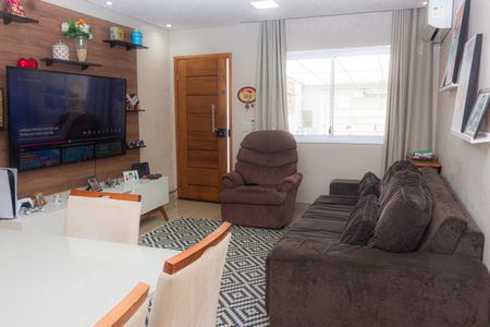 Sala de casa à venda com 3 quartos, 100m² em Vila Isa, São Paulo