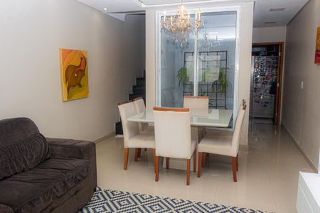 Sala de casa à venda com 3 quartos, 100m² em Vila Isa, São Paulo