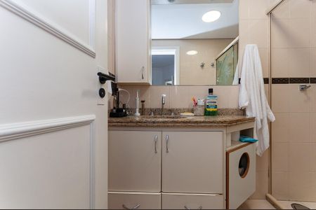 Apartamento para alugar com 84m², 3 quartos e 2 vagasBanheiro da Suíte