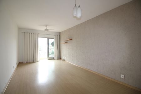 Sala de apartamento à venda com 3 quartos, 100m² em Taquara, Rio de Janeiro