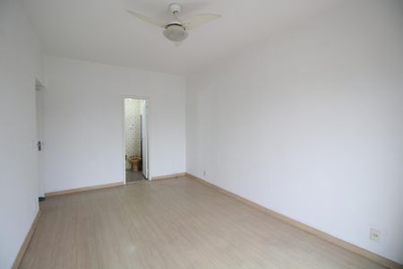 Apartamento à venda com 100m², 3 quartos e 1 vagaSuíte