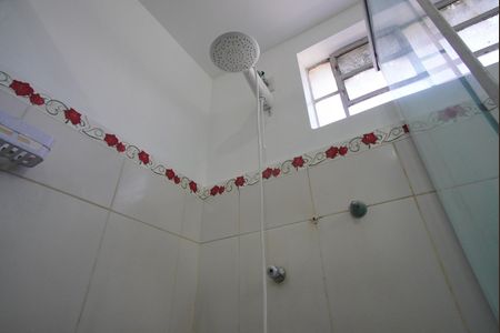 Banheiro Social de apartamento para alugar com 1 quarto, 100m² em Bom Jesus, Porto Alegre