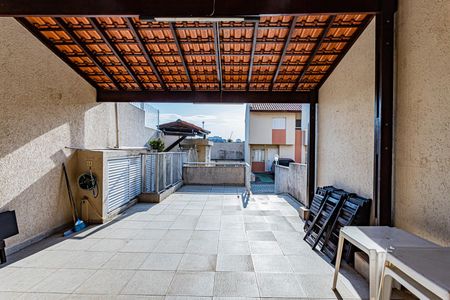 Casa para alugar com 80m², 2 quartos e 2 vagasÁrea comum - Churrasqueira