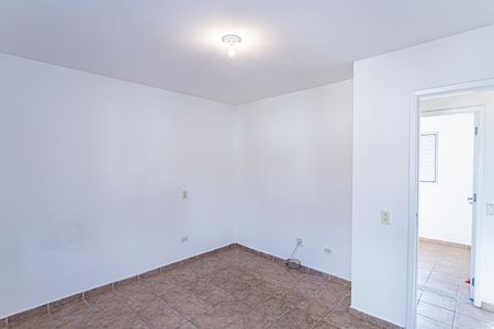 Casa para alugar com 80m², 2 quartos e 2 vagasQuarto 1