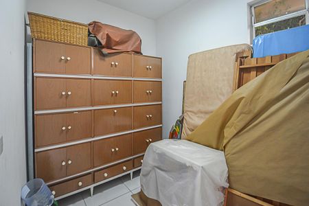 Casa à venda com 700m², 4 quartos e 6 vagasQuarto de Serviço 2