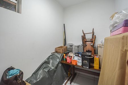 Casa à venda com 700m², 4 quartos e 6 vagasQuarto de Serviço 1