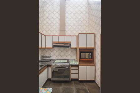 Casa à venda com 700m², 4 quartos e 6 vagasCozinha